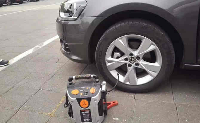 宁阳汽车搭电案例
